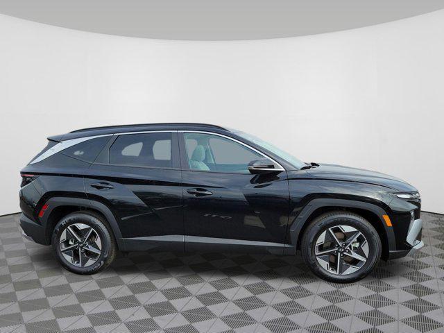 new 2025 Hyundai Tucson car, priced at $33,906