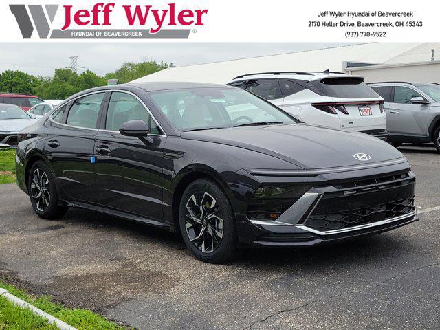 new 2025 Hyundai Sonata car, priced at $30,083