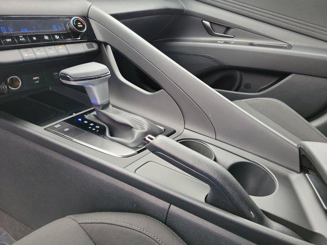 new 2025 Hyundai Elantra car, priced at $24,262