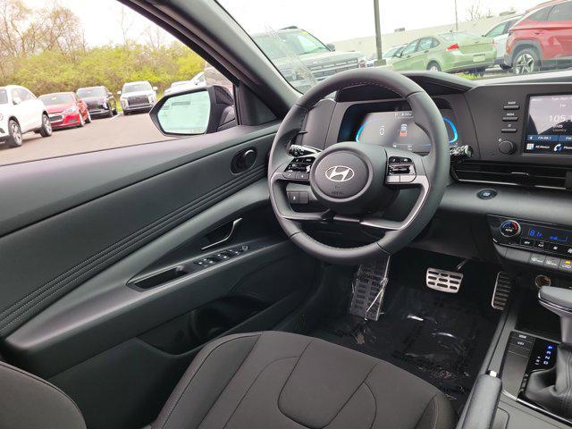 new 2025 Hyundai Elantra car, priced at $24,262