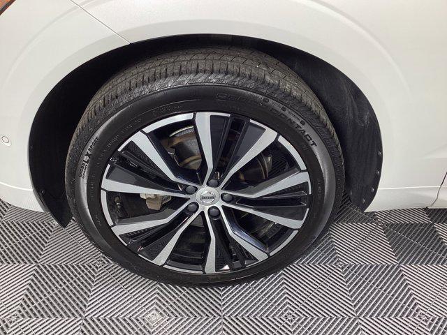 used 2023 Volvo XC60 car, priced at $27,998