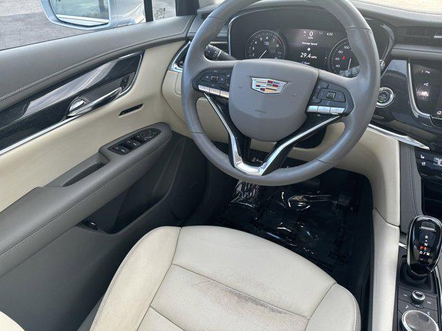 used 2020 Cadillac XT6 car, priced at $29,174