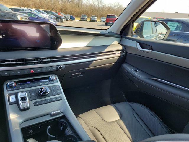 new 2025 Hyundai Palisade car, priced at $47,398