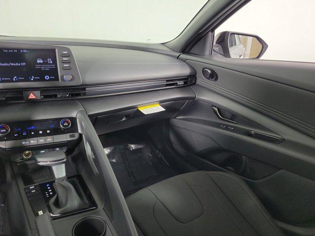 new 2025 Hyundai Elantra car, priced at $24,261