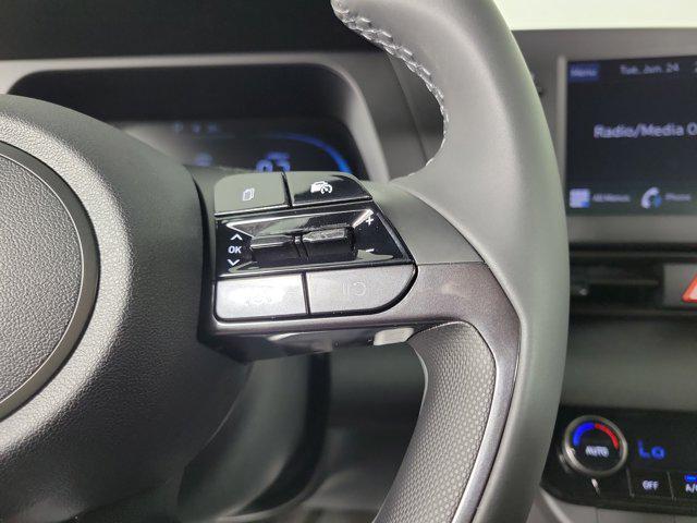 new 2025 Hyundai Elantra car, priced at $24,261