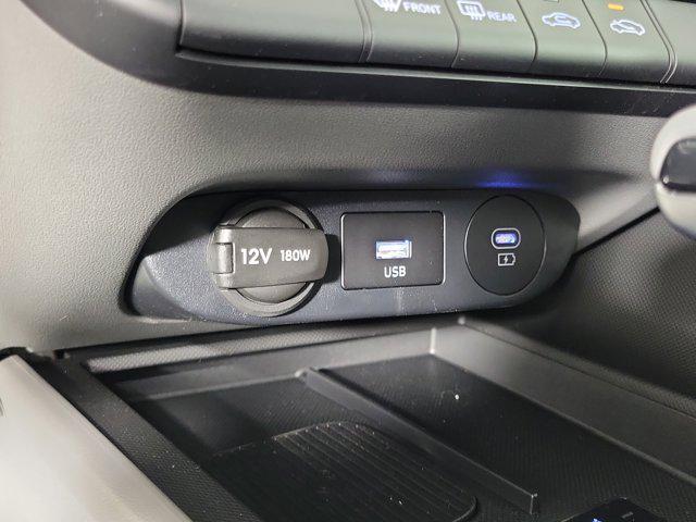 new 2025 Hyundai Elantra car, priced at $24,781