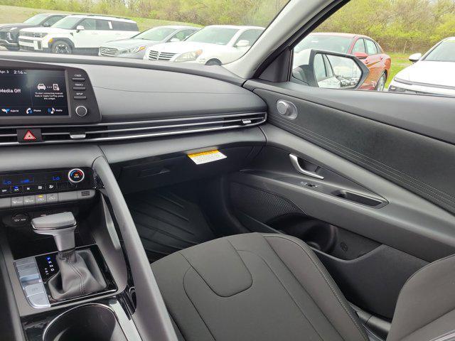 new 2025 Hyundai ELANTRA HEV car, priced at $26,794