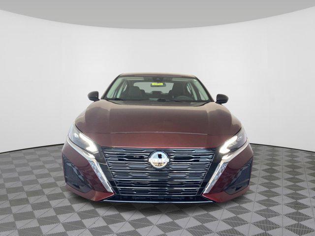 used 2025 Nissan Altima car, priced at $20,962