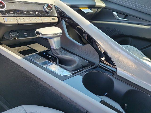 new 2025 Hyundai Elantra car, priced at $31,138