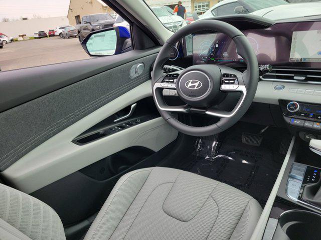 new 2025 Hyundai Elantra car, priced at $30,756