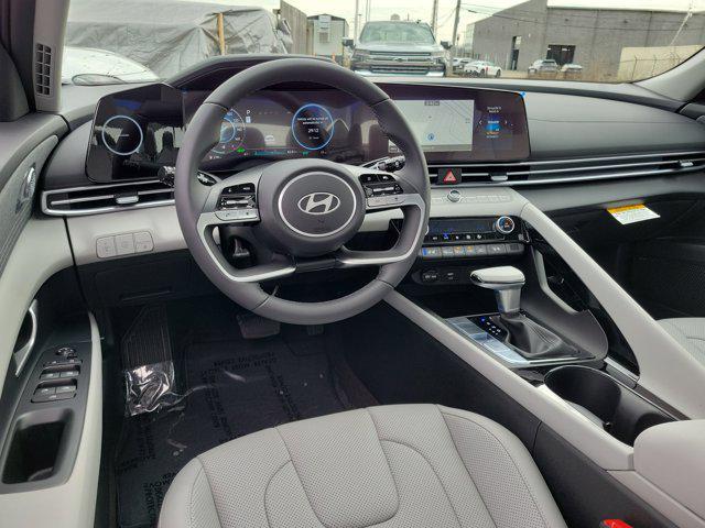 new 2025 Hyundai Elantra car, priced at $30,756