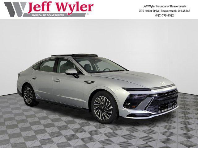 new 2025 Hyundai Sonata Hybrid car, priced at $37,758