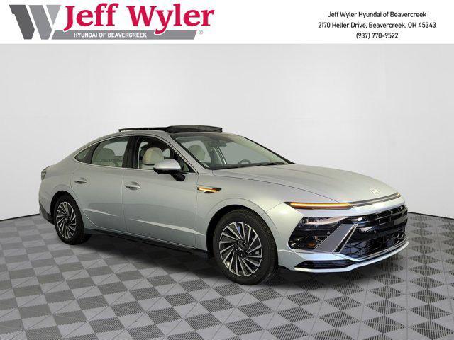 new 2025 Hyundai Sonata Hybrid car, priced at $38,412