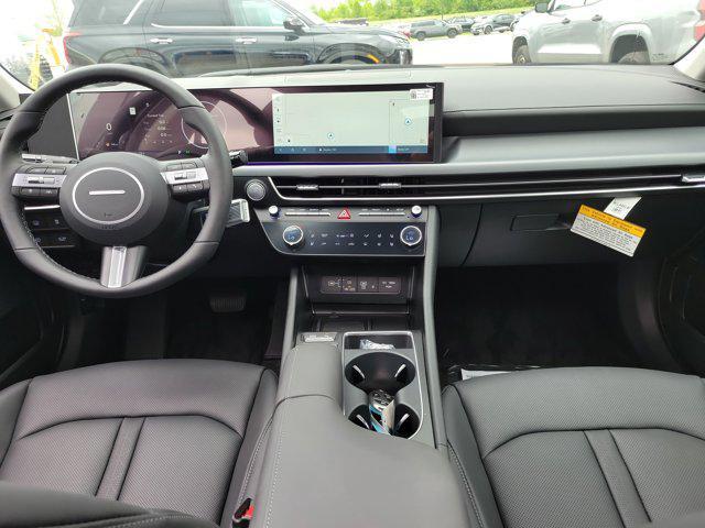 new 2025 Hyundai Sonata Hybrid car, priced at $37,646