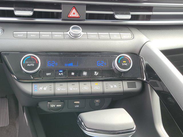 new 2025 Hyundai Elantra car, priced at $30,563