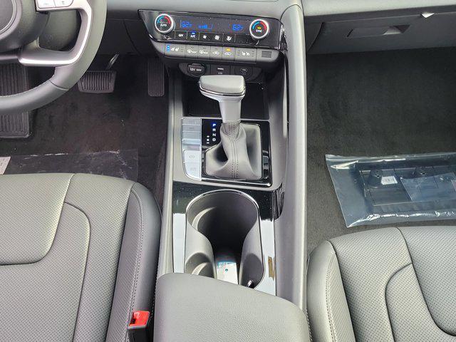 new 2025 Hyundai Elantra car, priced at $30,563