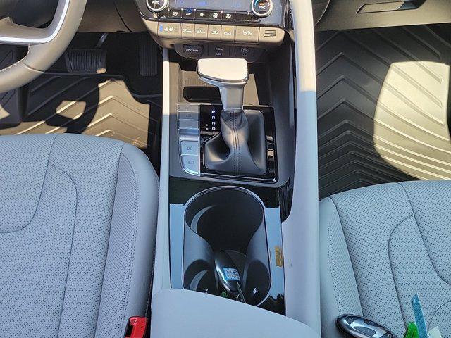 new 2025 Hyundai Elantra car, priced at $30,045
