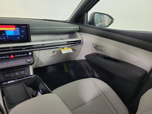 new 2026 Hyundai TUCSON Hybrid car, priced at $42,916