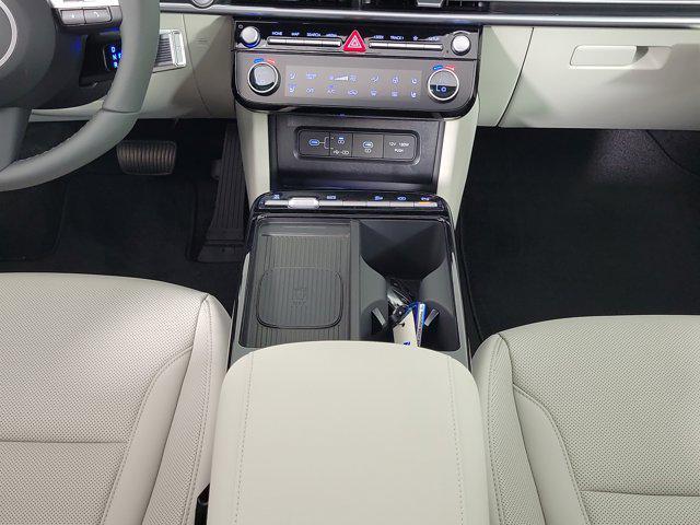 new 2026 Hyundai TUCSON Hybrid car, priced at $42,916