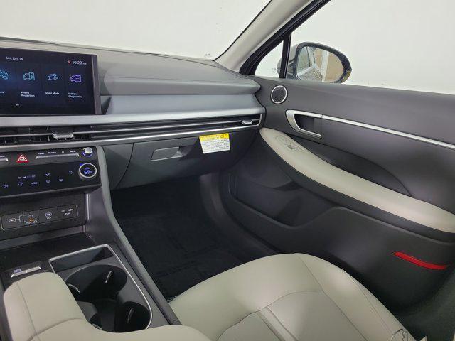 new 2025 Hyundai Sonata car, priced at $28,600