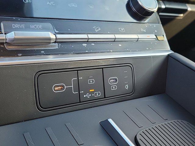 new 2025 Hyundai Santa Fe car, priced at $37,811