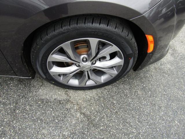 used 2020 Chrysler Pacifica car