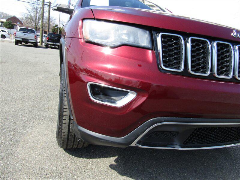 used 2019 Jeep Grand Cherokee car, priced at $16,942