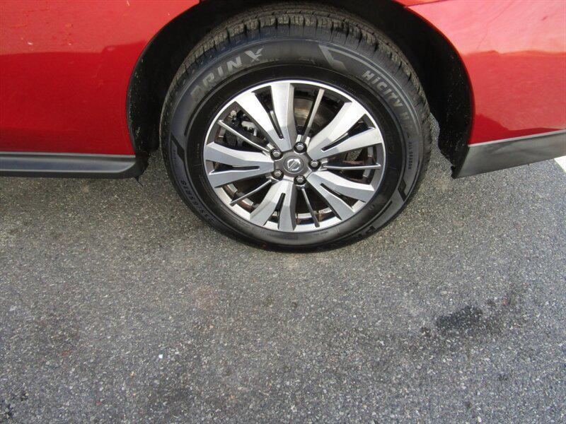 used 2018 Nissan Pathfinder car, priced at $10,342