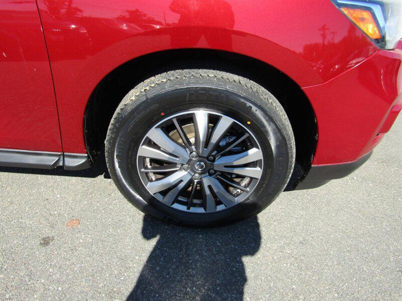 used 2018 Nissan Pathfinder car, priced at $10,342