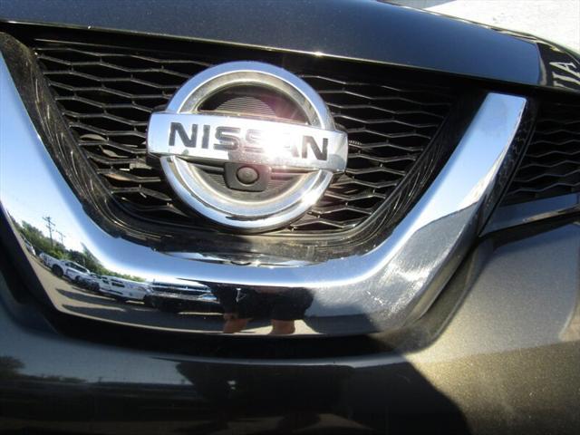 used 2016 Nissan Rogue car, priced at $10,942