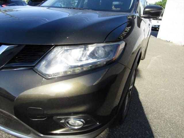 used 2016 Nissan Rogue car, priced at $10,942