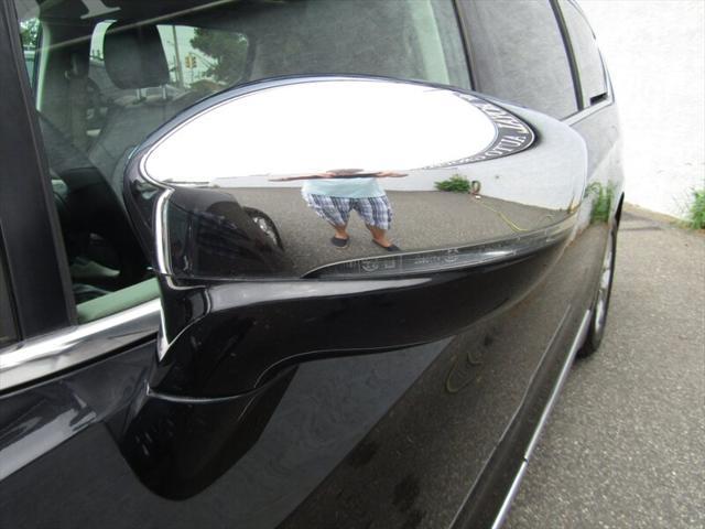 used 2018 Chrysler Pacifica car