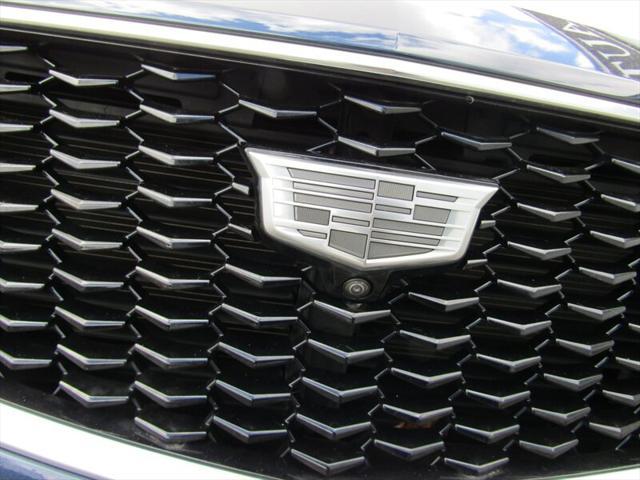 used 2022 Cadillac XT4 car, priced at $21,942