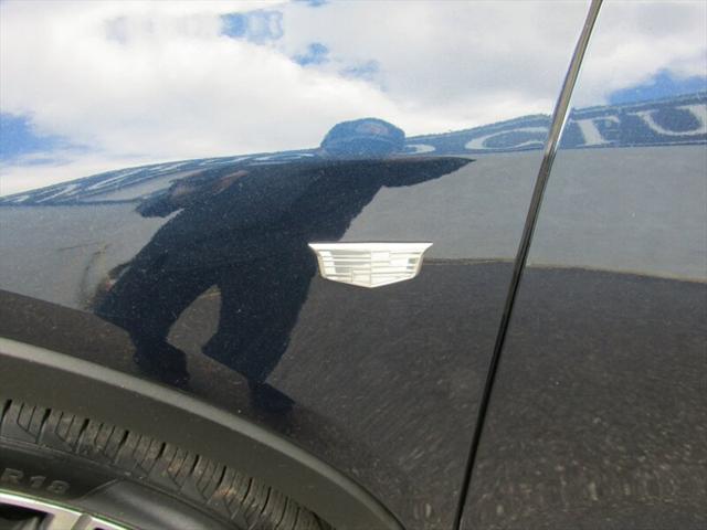 used 2022 Cadillac XT4 car, priced at $21,942