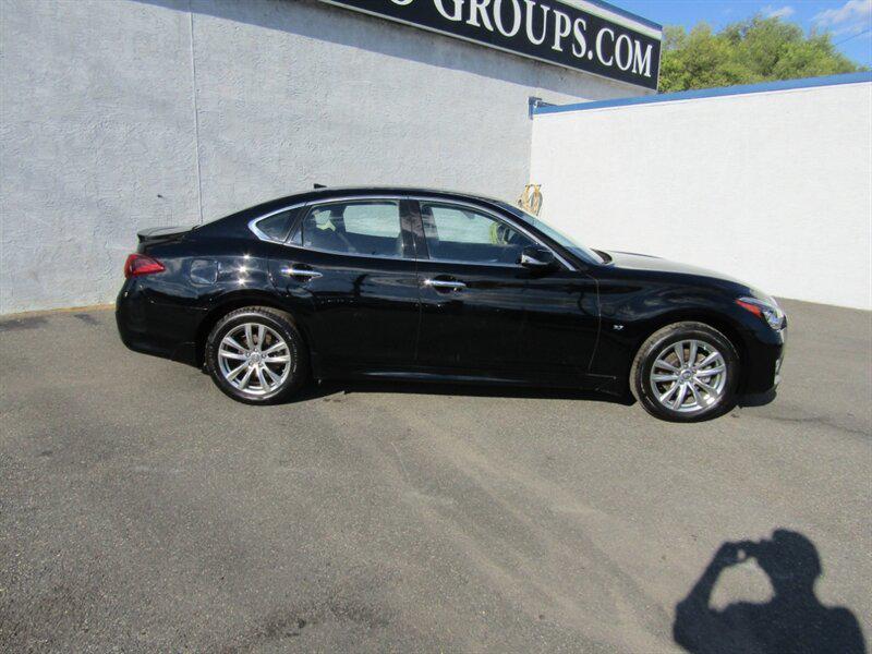 used 2019 INFINITI Q70 car, priced at $24,842