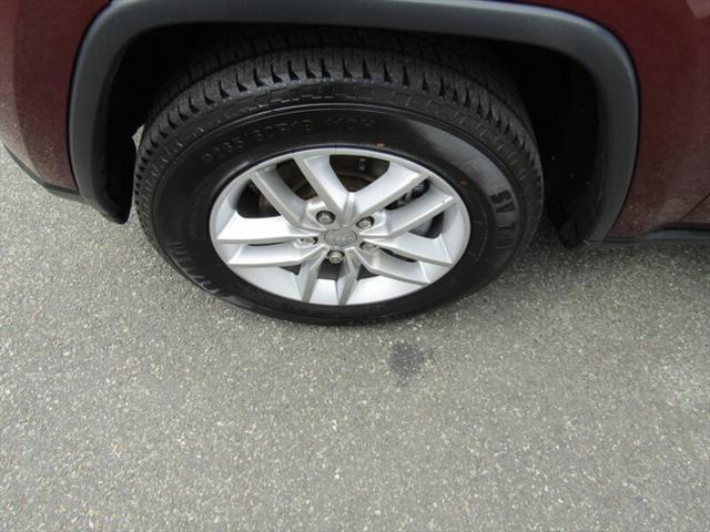 used 2018 Jeep Grand Cherokee car, priced at $15,882