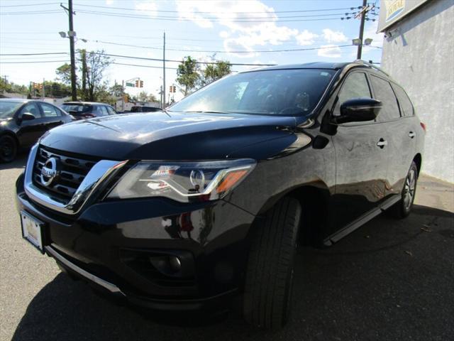 used 2020 Nissan Pathfinder car, priced at $15,842