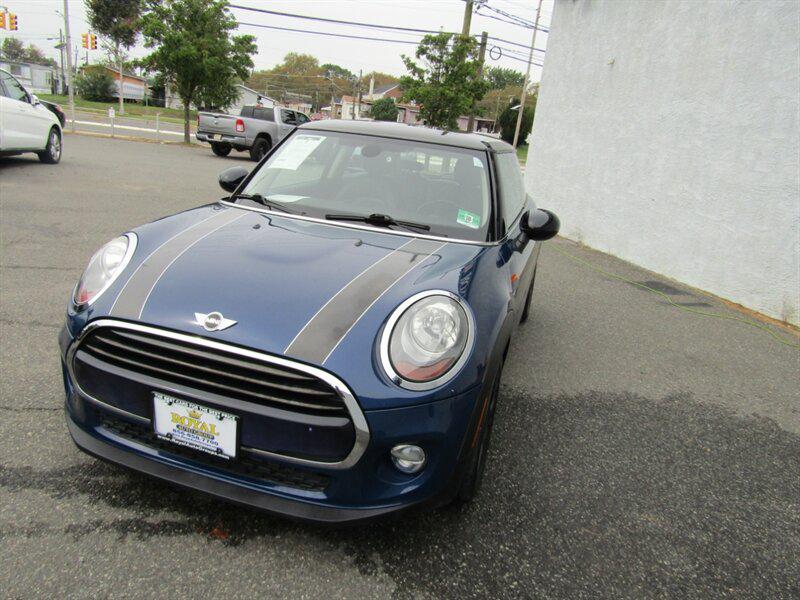 used 2017 MINI Hardtop car, priced at $10,342