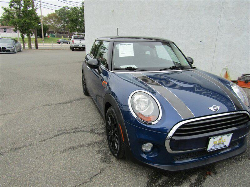 used 2017 MINI Hardtop car, priced at $10,342