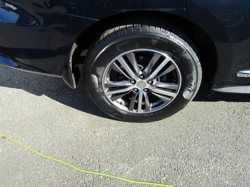 used 2018 INFINITI QX60 car, priced at $12,642