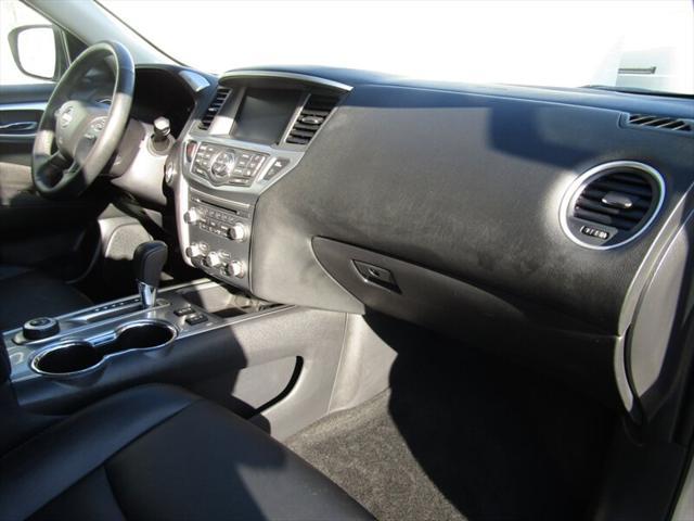 used 2019 Nissan Pathfinder car