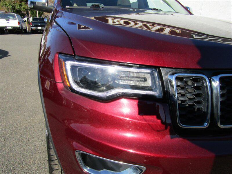 used 2017 Jeep Grand Cherokee car, priced at $14,542