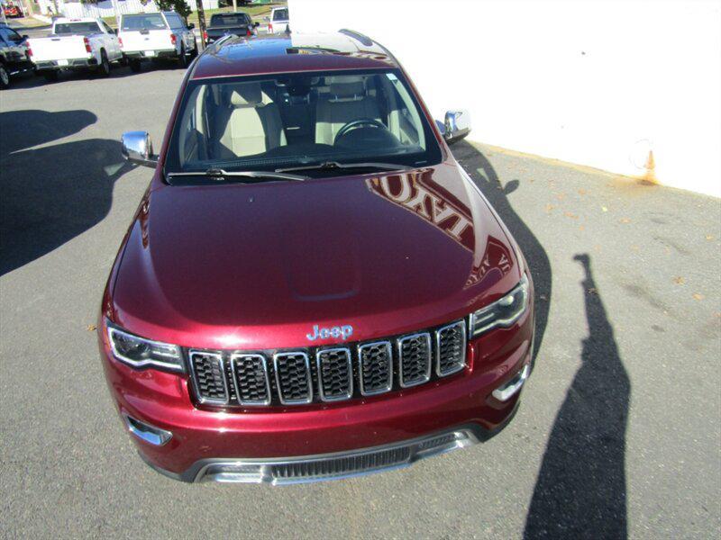 used 2017 Jeep Grand Cherokee car, priced at $14,542