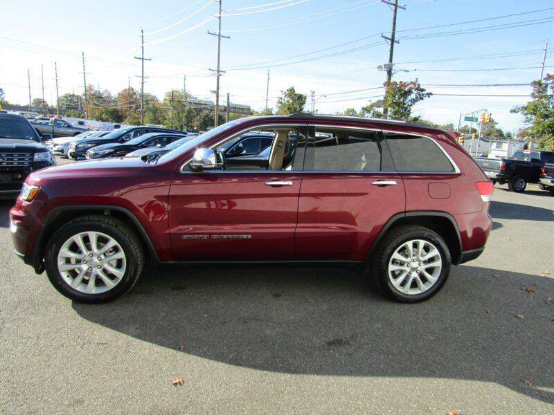 used 2017 Jeep Grand Cherokee car, priced at $14,542