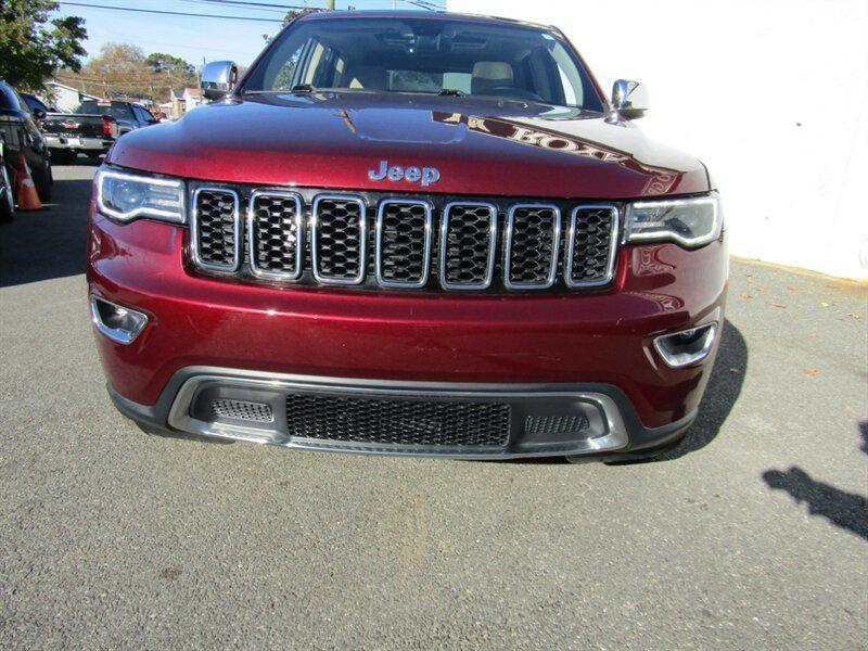used 2017 Jeep Grand Cherokee car, priced at $14,542