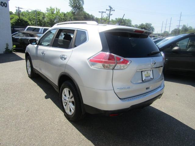 used 2016 Nissan Rogue car