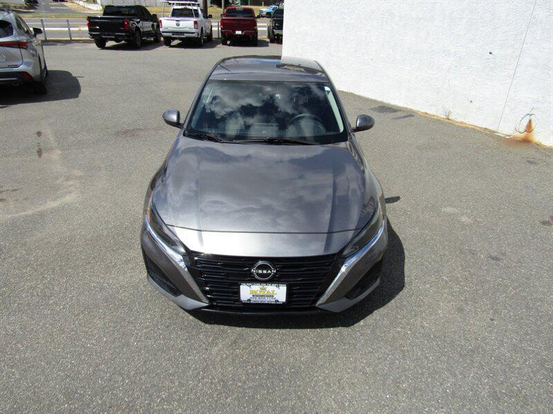 used 2023 Nissan Altima car, priced at $13,842