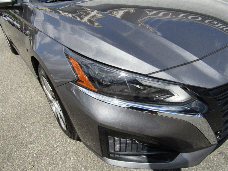 used 2023 Nissan Altima car, priced at $13,842