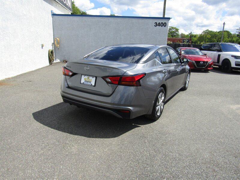 used 2023 Nissan Altima car, priced at $13,842