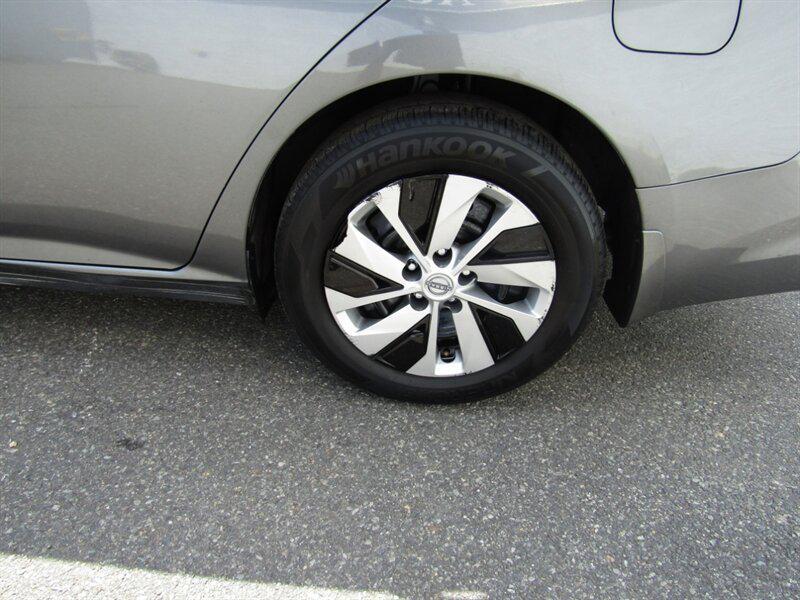 used 2023 Nissan Altima car, priced at $13,842